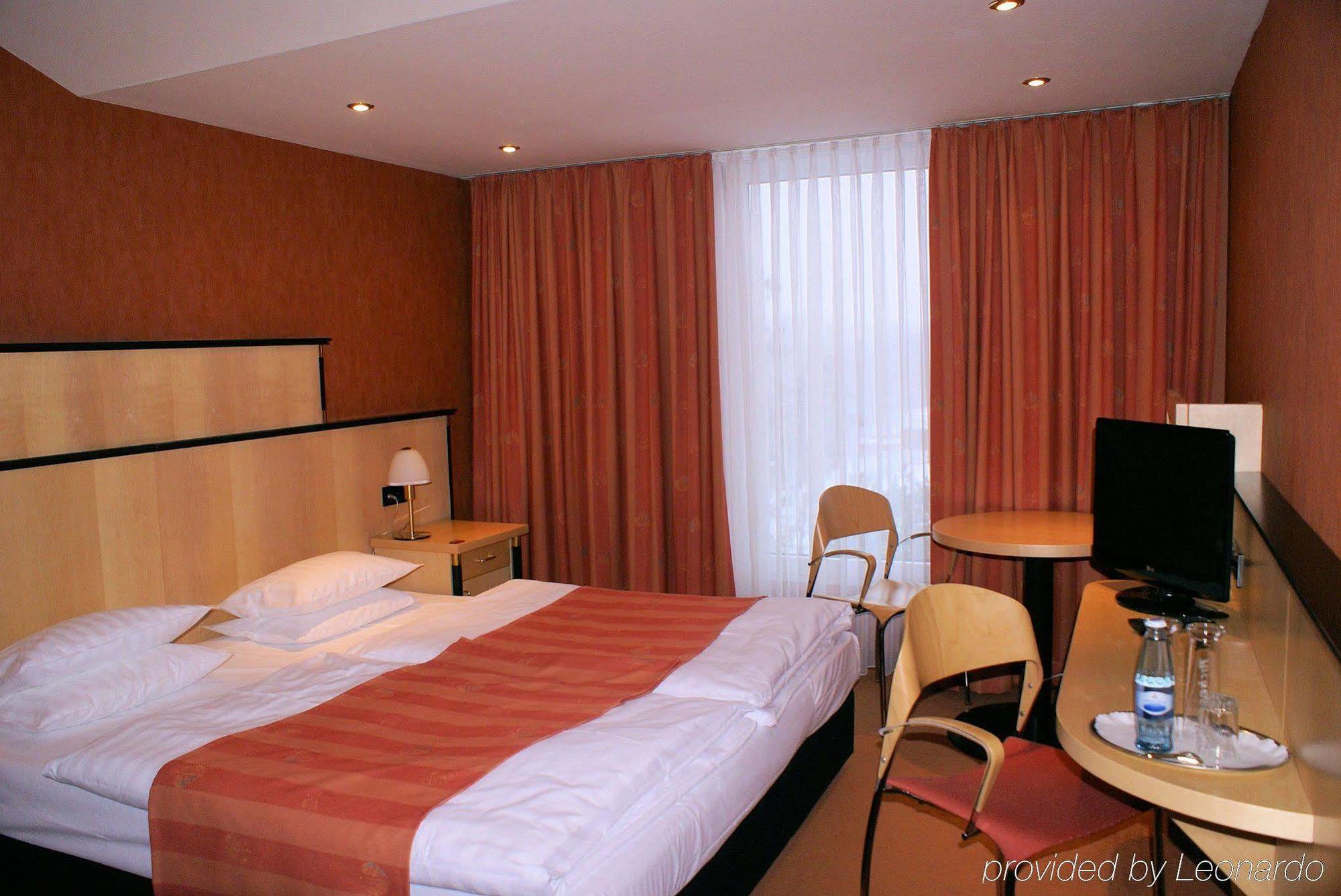 Arvena Messe Hotel Núremberg Facilidades foto